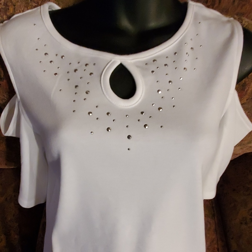 Quacker Factory Cold Shoulder Embellished Top